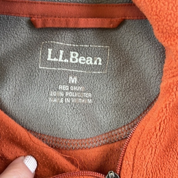 L.L. Bean Men’s Orange Fleece 1/4 Zip Pullover - Picture 4 of 7
